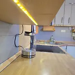 公寓 Spacious & Calm In 卢布尔雅那