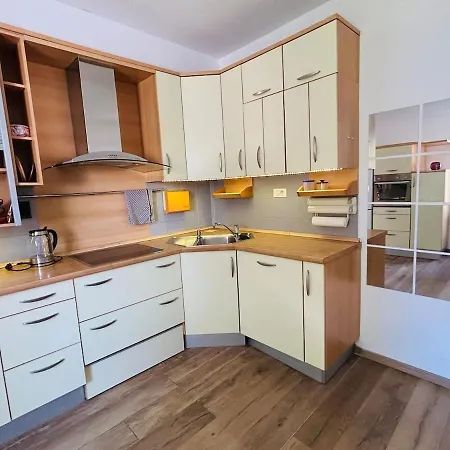 Daire Spacious & Calm In Ljubljana