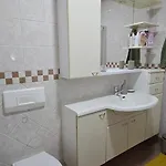 Appartement Spacious & Calm In *