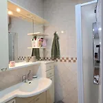 Appartement Spacious & Calm In *