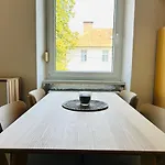 Spacious & Calm In Appartement